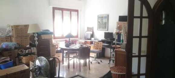 6-salle Appartement à Massa, Italy No. 43484 5