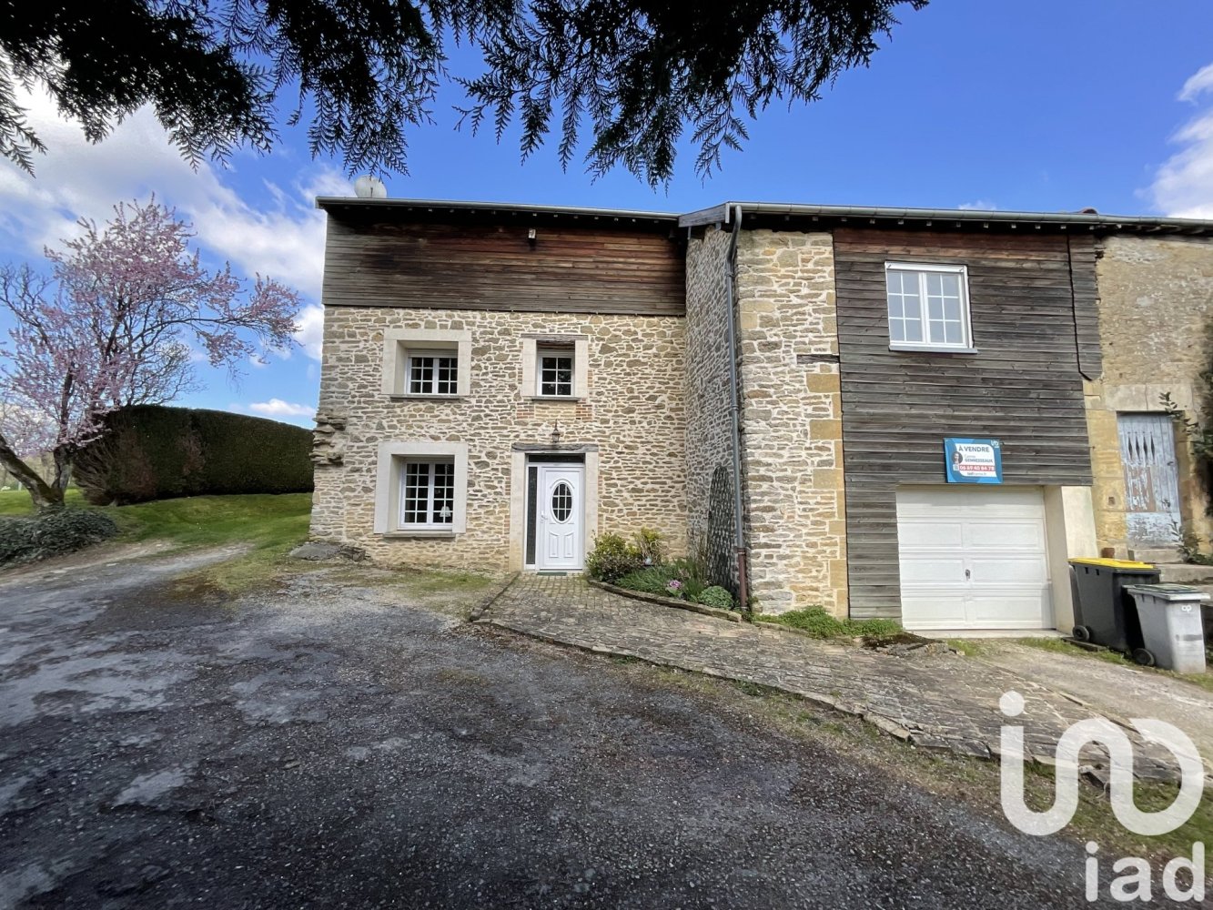 Дом с 4 спальнями в Экордаль, Франция № 46701