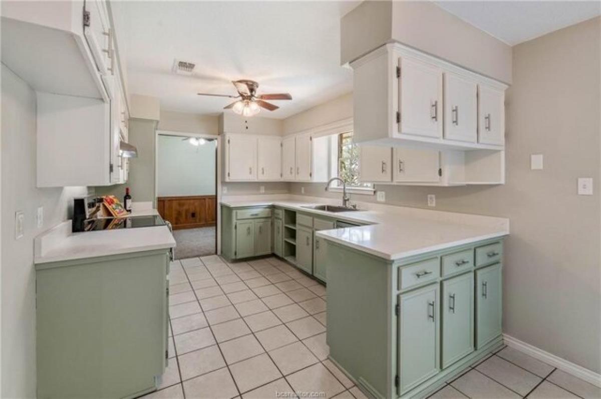 3 bedrooms House in College Station, USA No. 385982