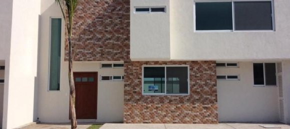 3 bedrooms House in Queretaro, Mexico No. 155413 2