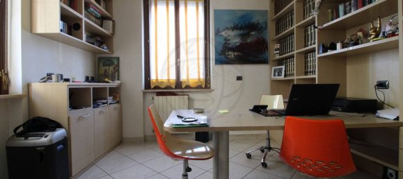 Casa de 3 dormitorios en Terni, Italy No. 266336 7