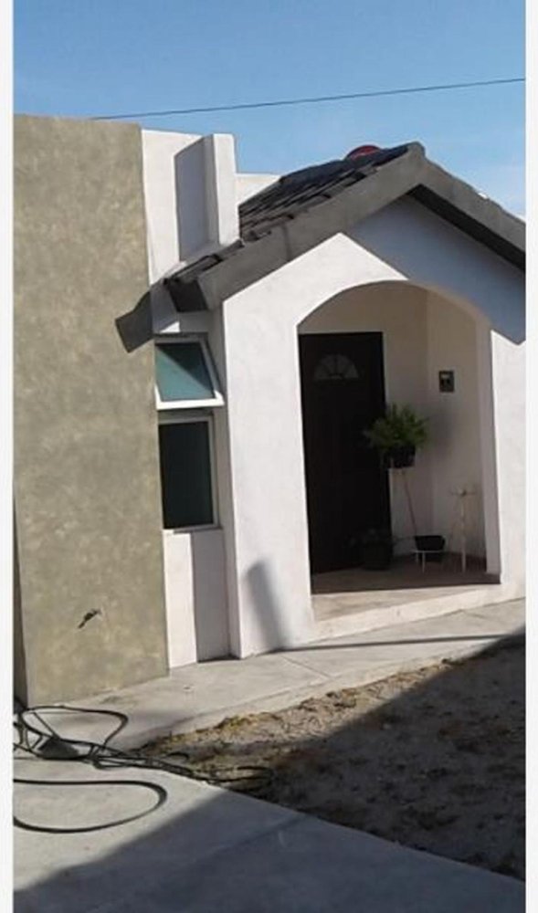 2 bedrooms House in Playa Vicente, Mexico No. 170655