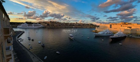 Квартира с 2 спальнями в Сенглеа, Мальта № 8866 6