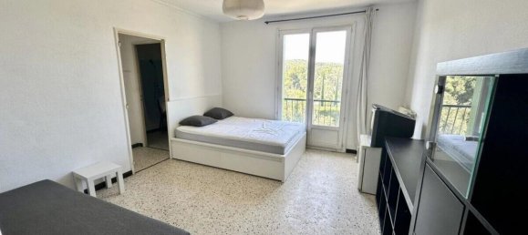 Studio in Aix-en-Provence, France No. 343017 7