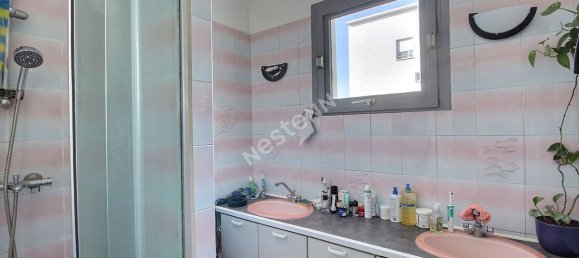 Apartamento de 2 dormitorios en Montreuil, France No. 140018 7