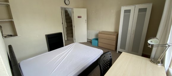 3 bedrooms House in Nottingham, United Kingdom No. 1416 20