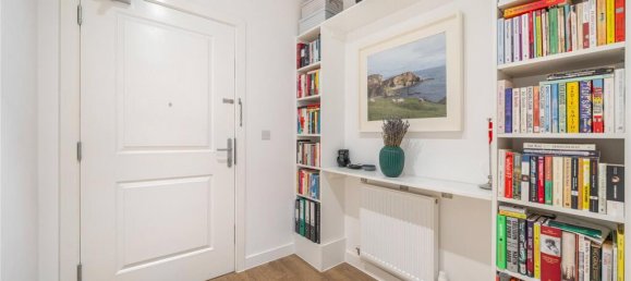 1 bedroom Apartment in London, United Kingdom No. 7638 5