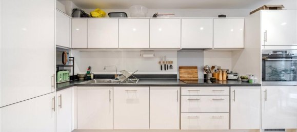 1 bedroom Apartment in London, United Kingdom No. 7638 12