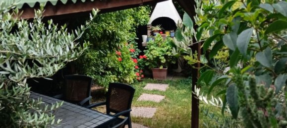 3 rooms Apartment in Bientina, Italy No. 259853 24