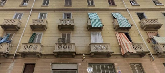 2 rooms Apartment in Turin, Italy No. 10304 3