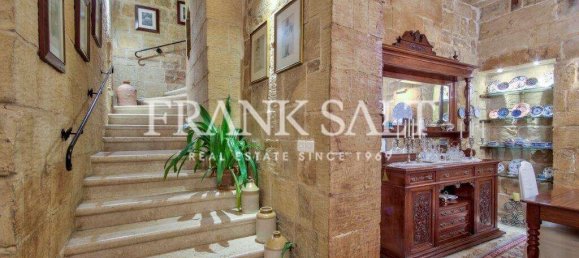 4 غرف نوم منزل في Birkirkara, Malta رقم 9493 6