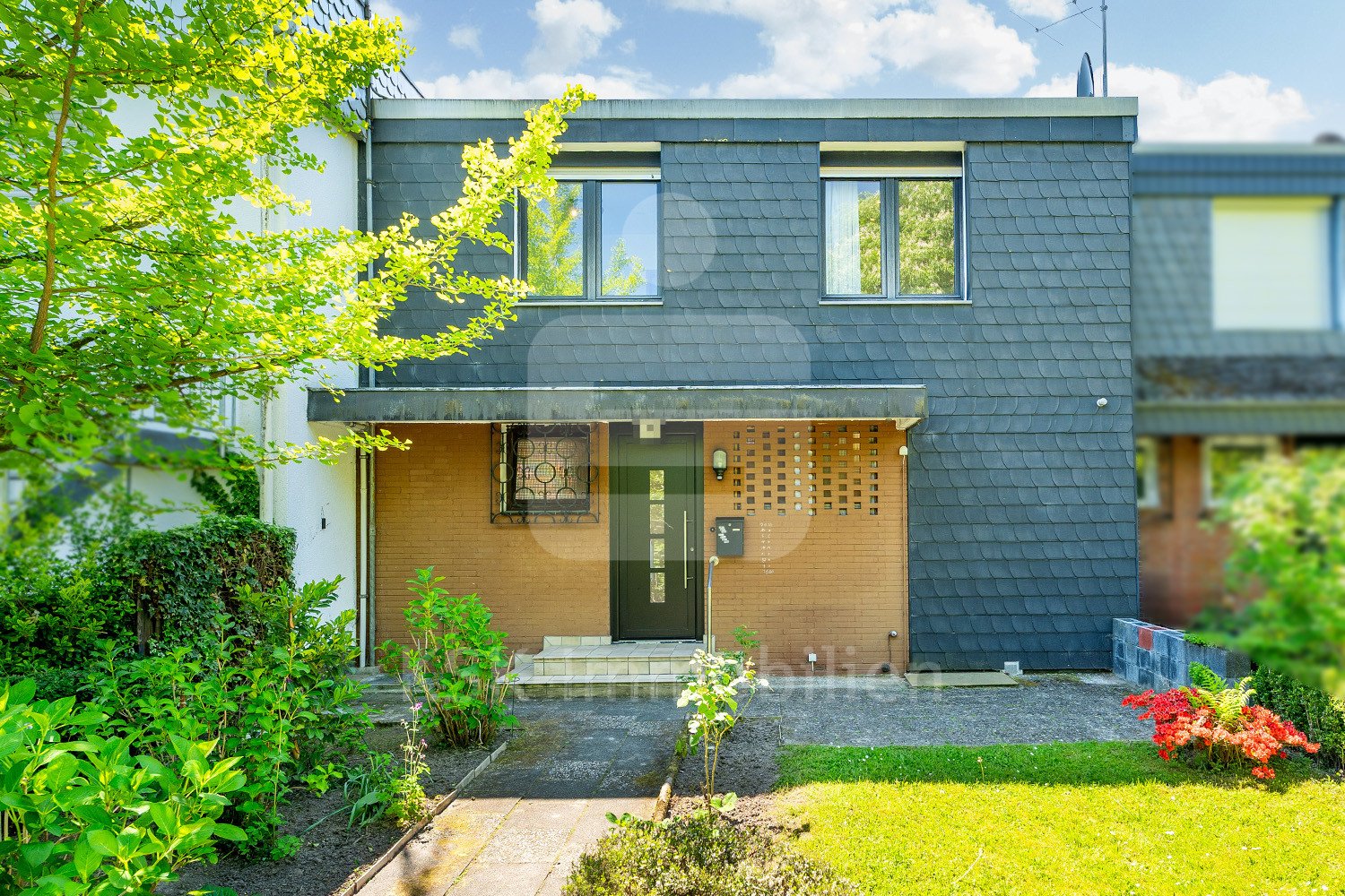 3 chambres Maison de ville à Bergisch Gladbach, Germany No. 272496