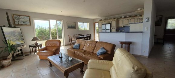 3 bedrooms House in Roscanvel, France No. 348765 3