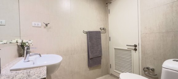 2 bedrooms Condo in Pathum Wan, Thailand No. 8985 9