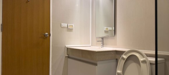 2 bedrooms Condo in Pathum Wan, Thailand No. 8985 10