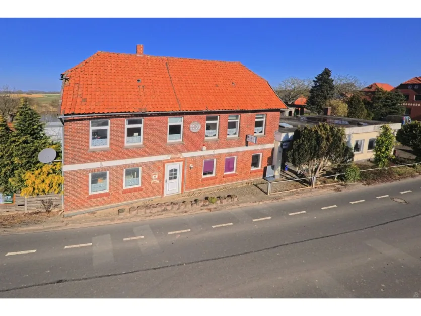 2 bedrooms Building in Nienburg, Germany No. 142402