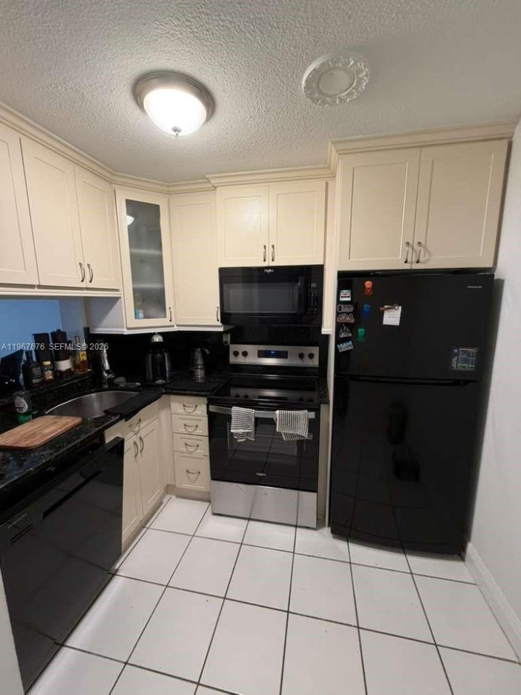 1 dormitorio apartamento en alquiler en Miami, Miami-Dade, Florida, USA № 615943