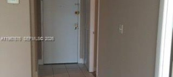1 dormitorio apartamento en alquiler en Miami, Miami-Dade, Florida, USA № 615943 8