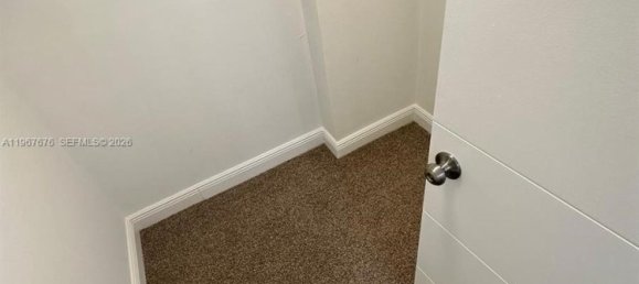 1 dormitorio apartamento en alquiler en Miami, Miami-Dade, Florida, USA № 615943 5