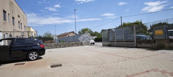 3 rooms Warehouse in Nichelino, Italy No. 303471 9