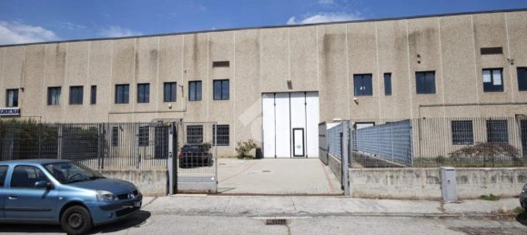 3 rooms Warehouse in Nichelino, Italy No. 303471 13