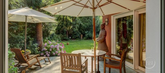 Casa de 8 divisões em Zehlendorf, Germany N.º 329762 2