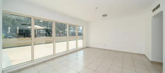 Apartamento de 2 dormitorios en Dubai Marina, UAE No. 105867 4