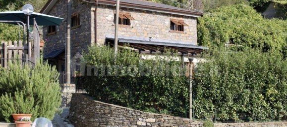 2 bedrooms Villa in Rapallo, Italy No. 296511 2