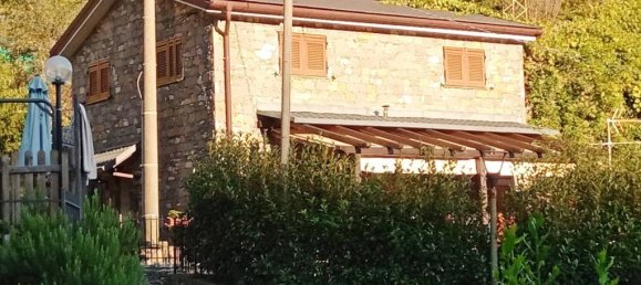 2 bedrooms Villa in Rapallo, Italy No. 296511 4