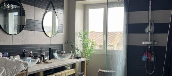 3 غرف نوم منزل في Brie, France رقم 110468 8