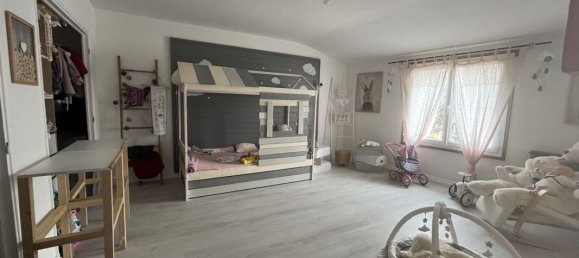 3 غرف نوم منزل في Brie, France رقم 110468 9