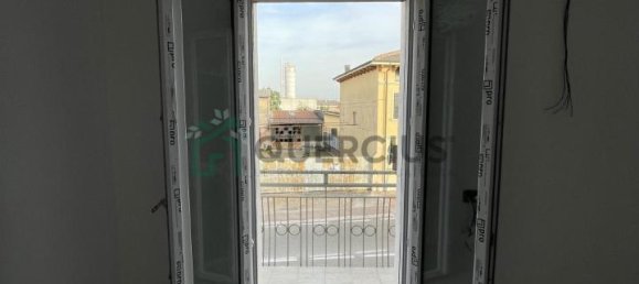 5 rooms Apartment in Belfiore, Italy No. 37071 9