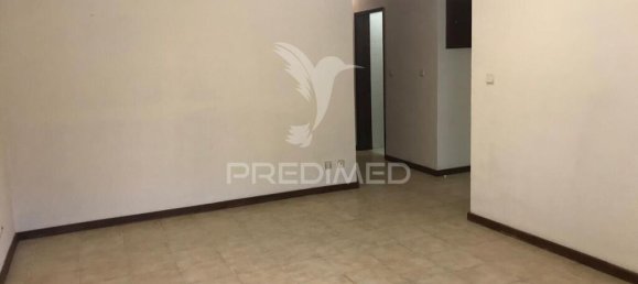 3 bedrooms Apartment in Loures, Portugal No. 94613 8