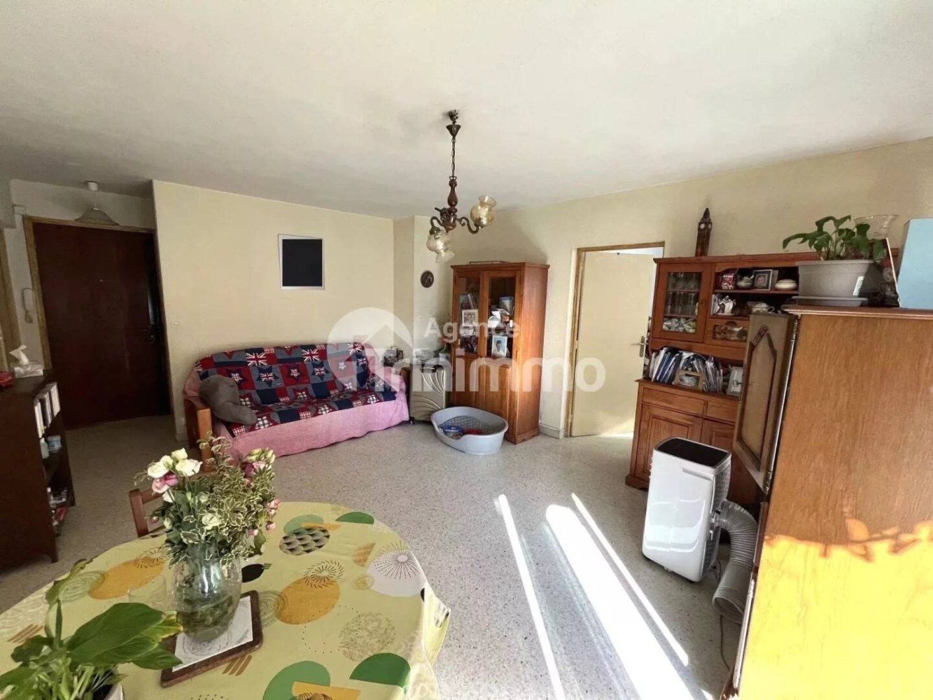 Apartamento de 3 dormitorios en La Trinite, France No. 324480