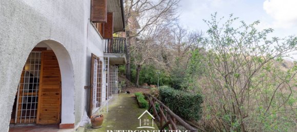 5 bedrooms Villa in Castelnuovo di Porto, Italy No. 89290 17