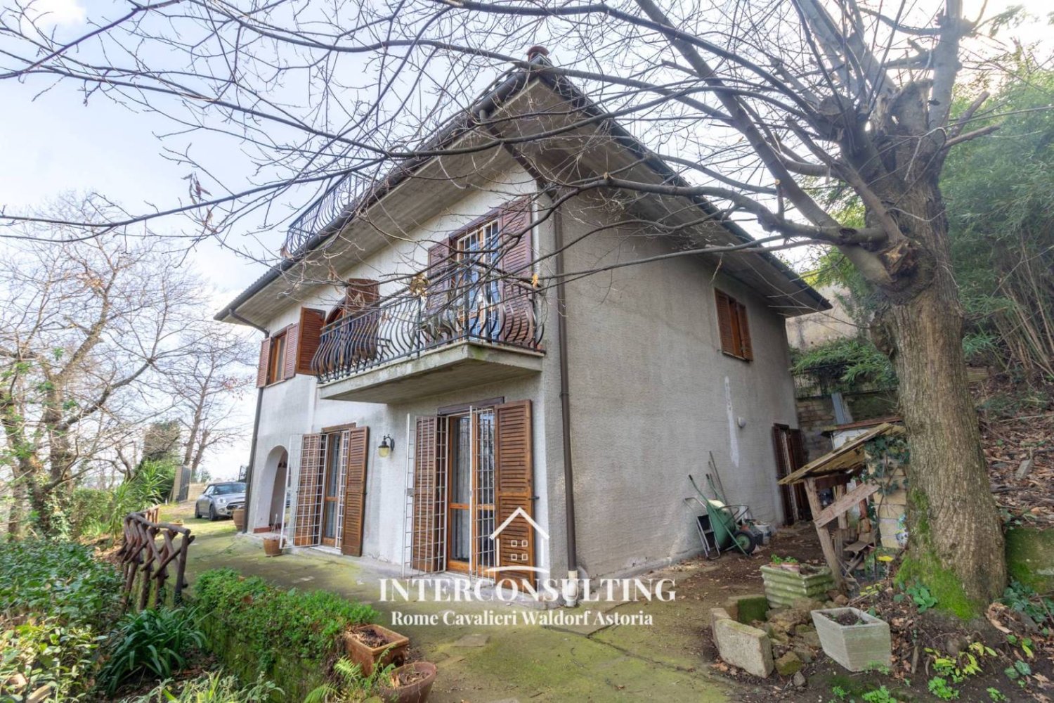 5 bedrooms Villa in Castelnuovo di Porto, Italy No. 89290