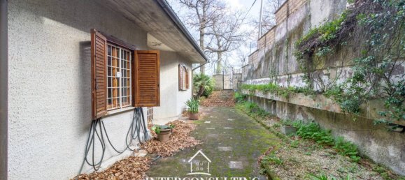 5 bedrooms Villa in Castelnuovo di Porto, Italy No. 89290 44