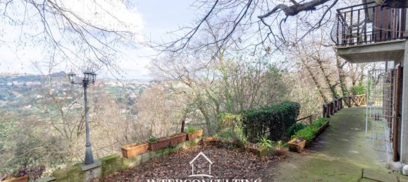 5 bedrooms Villa in Castelnuovo di Porto, Italy No. 89290 12