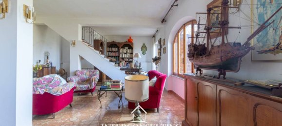 5 bedrooms Villa in Castelnuovo di Porto, Italy No. 89290 20