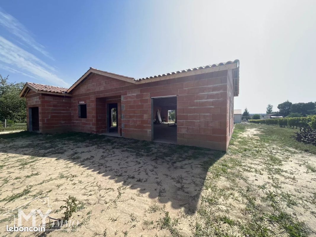 Studio in Saint-Magne-de-Castillon, France No. 340078