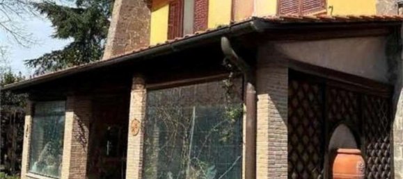 Apartamento de 9 habitaciónes en Morlupo, Italy No. 100453 2