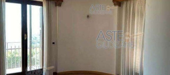 Apartamento de 9 habitaciónes en Morlupo, Italy No. 100453 14