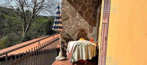 Apartamento de 9 habitaciónes en Morlupo, Italy No. 100453 49