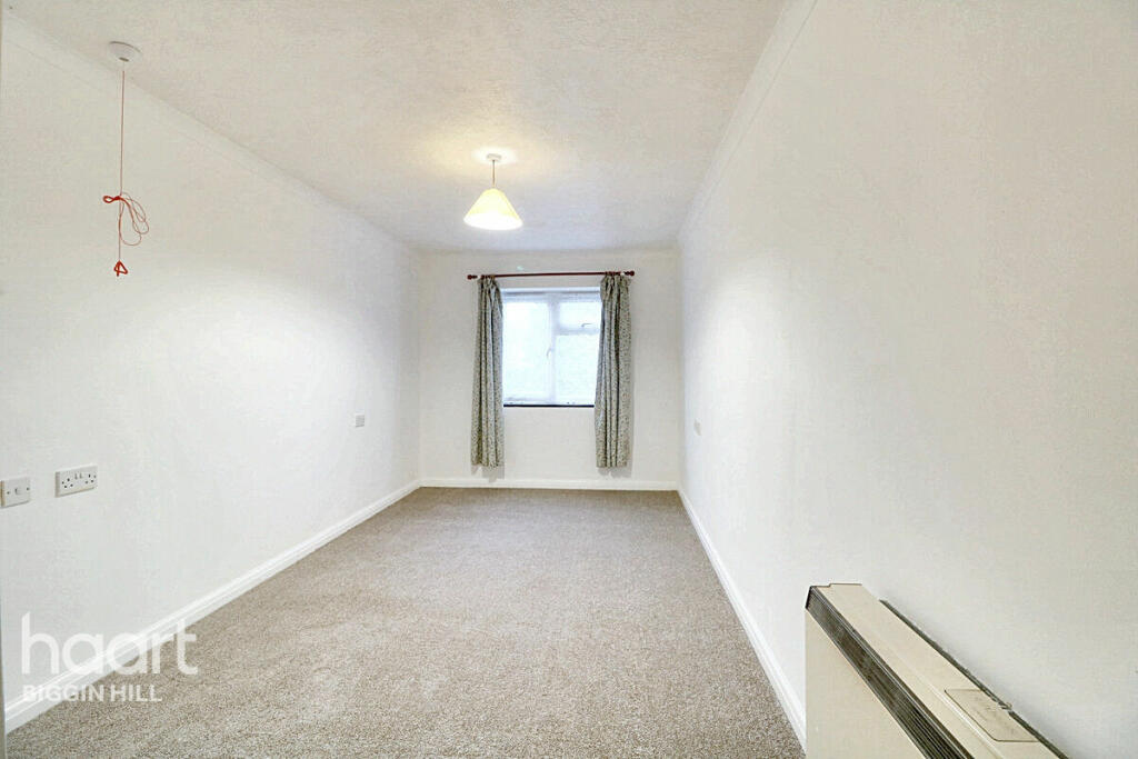 2 Schlafzimmer Haus in Biggin Hill, United Kingdom, Nr. 4789