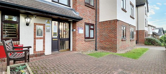 2 Schlafzimmer Haus in Biggin Hill, United Kingdom, Nr. 4789 28