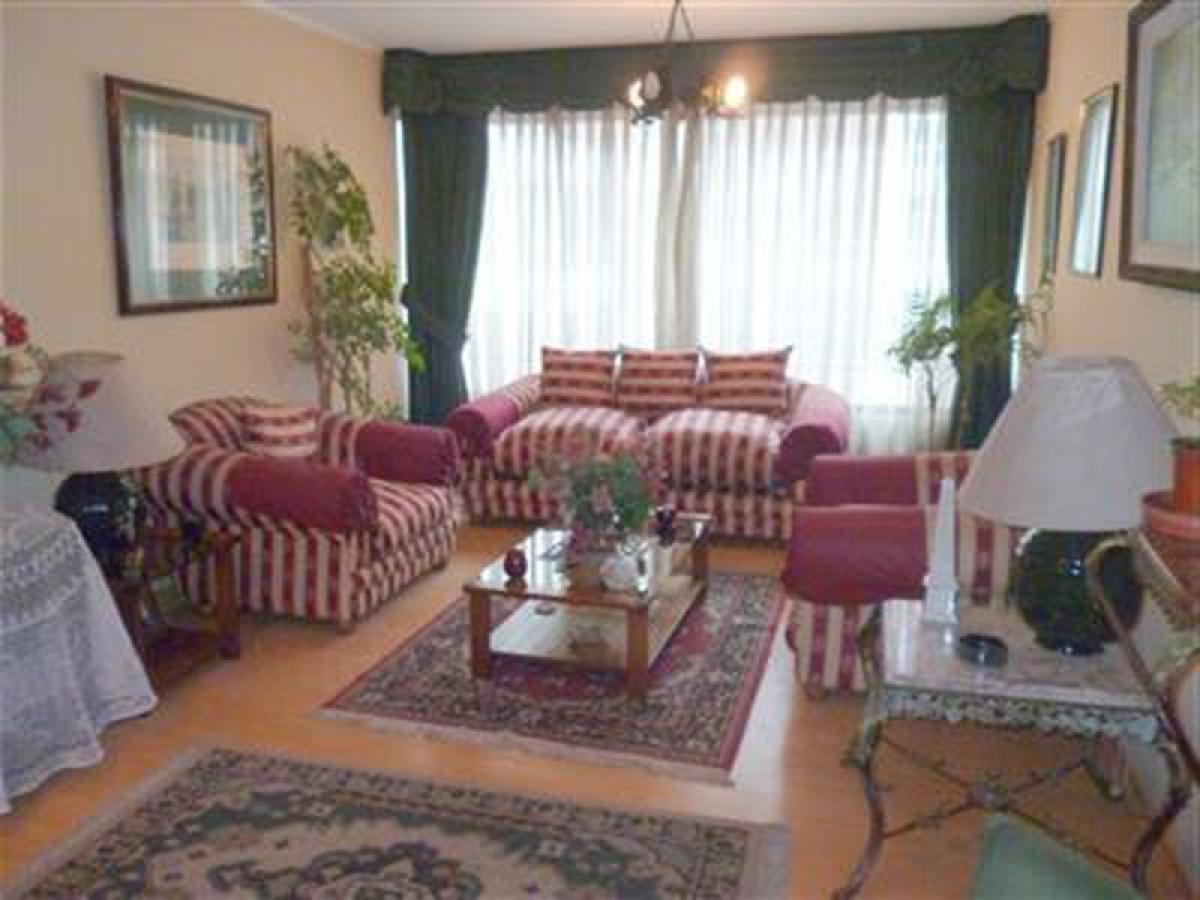 3 bedrooms Apartment in Santiago, Chile No. 3140