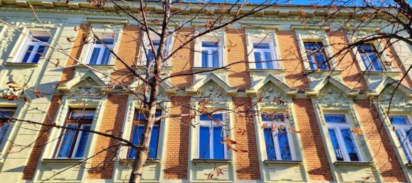 2 rooms Apartment in Vienna, Austria No. 13667 3