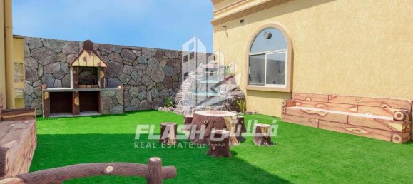 5 bedrooms Villa in Seih Al Ghubb, UAE No. 12233 10