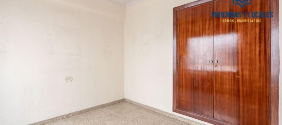 Apartamento de 2 dormitorios en Granada, Spain No. 90263 12