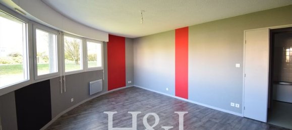 1 bedroom Apartment in Poitiers, France No. 306407 3